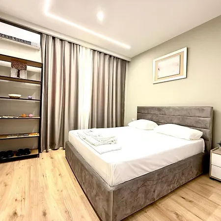 Genal Apartment *